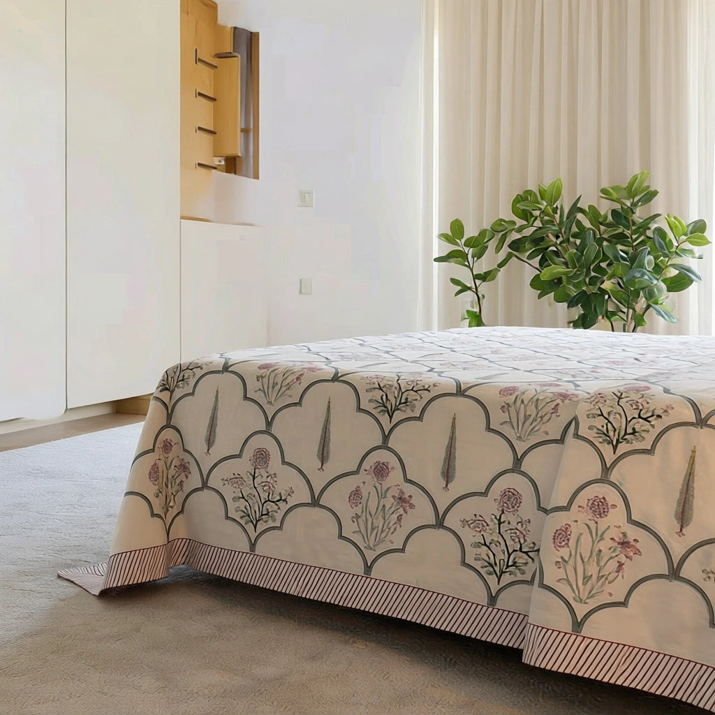 Sustainable Handcrafted Percale Cotton Bedspread with 2 Pillow Cases