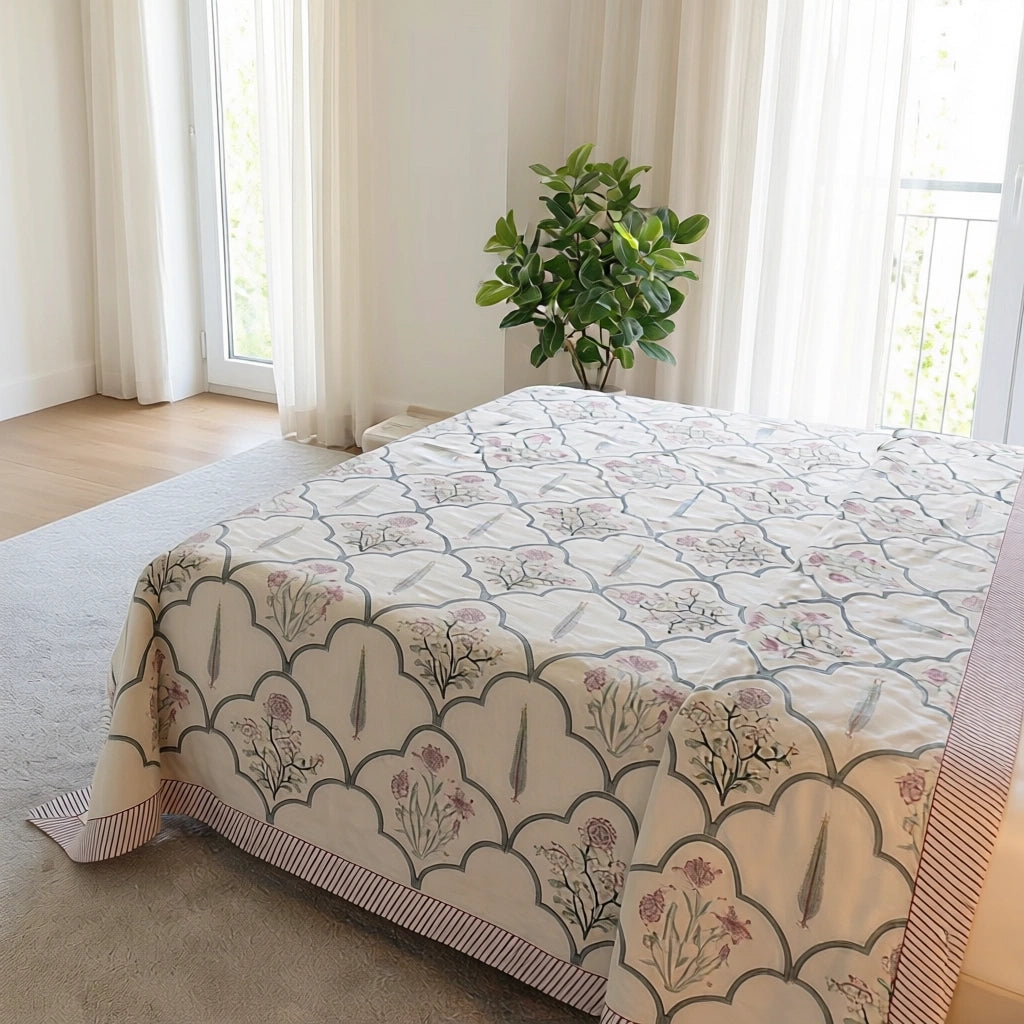 Sustainable Handcrafted Percale Cotton Bedspread with 2 Pillow Cases