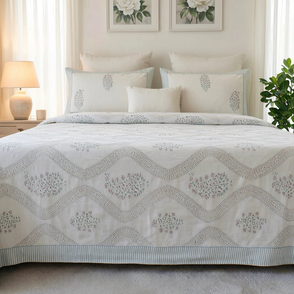 Breathable Cotton Bedspread with 2 Pillow Cases