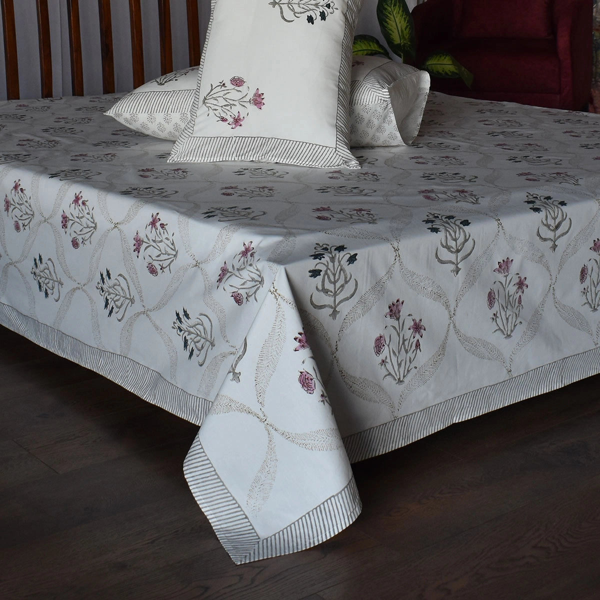 Jaipuri Hand Block King Design  | 200838