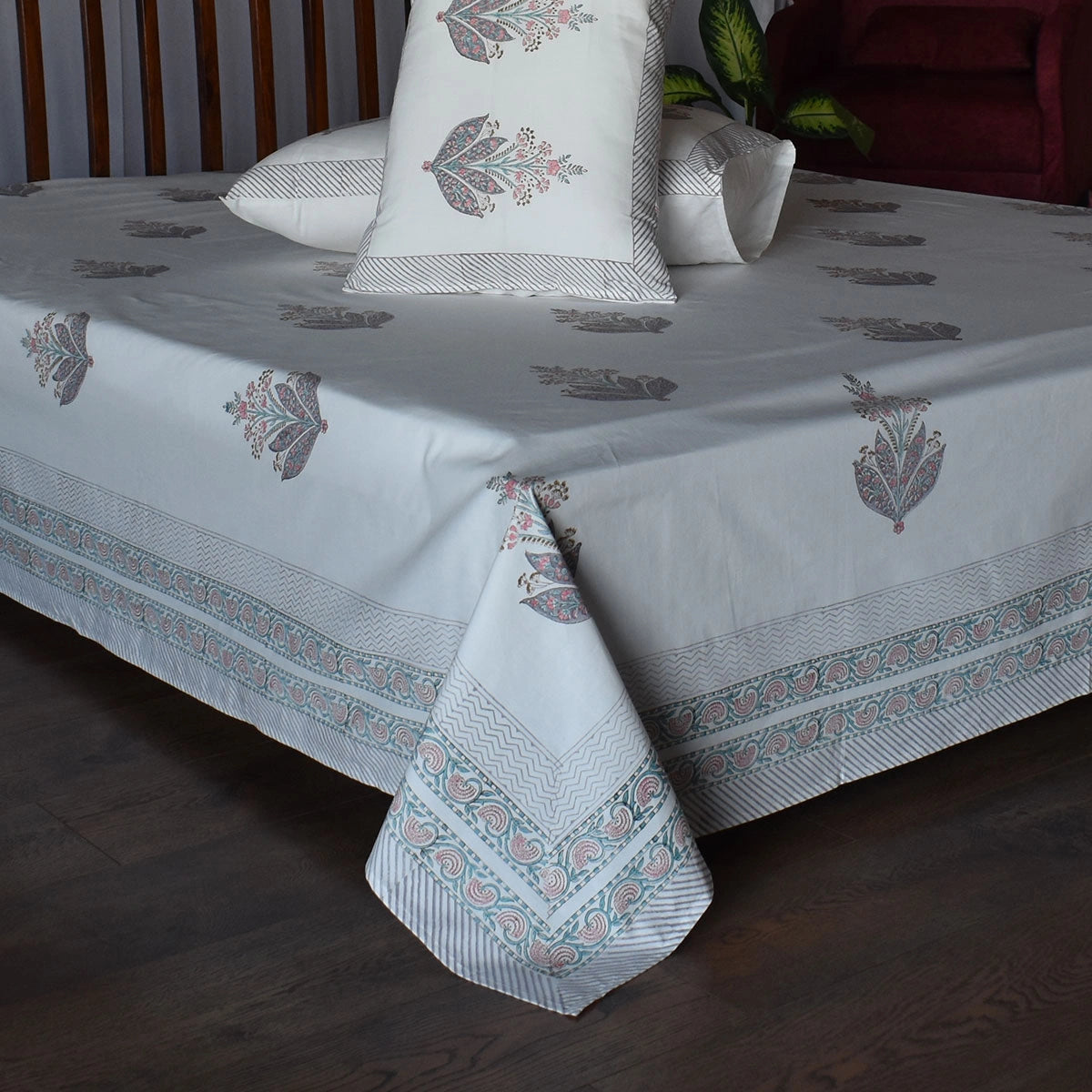 Lightweight King Bedspread  | 200847