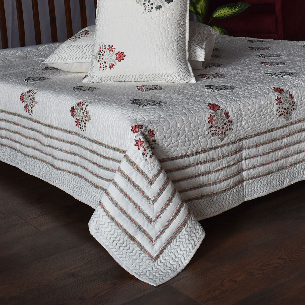 Quilted Bedspread Queen Size | 202415