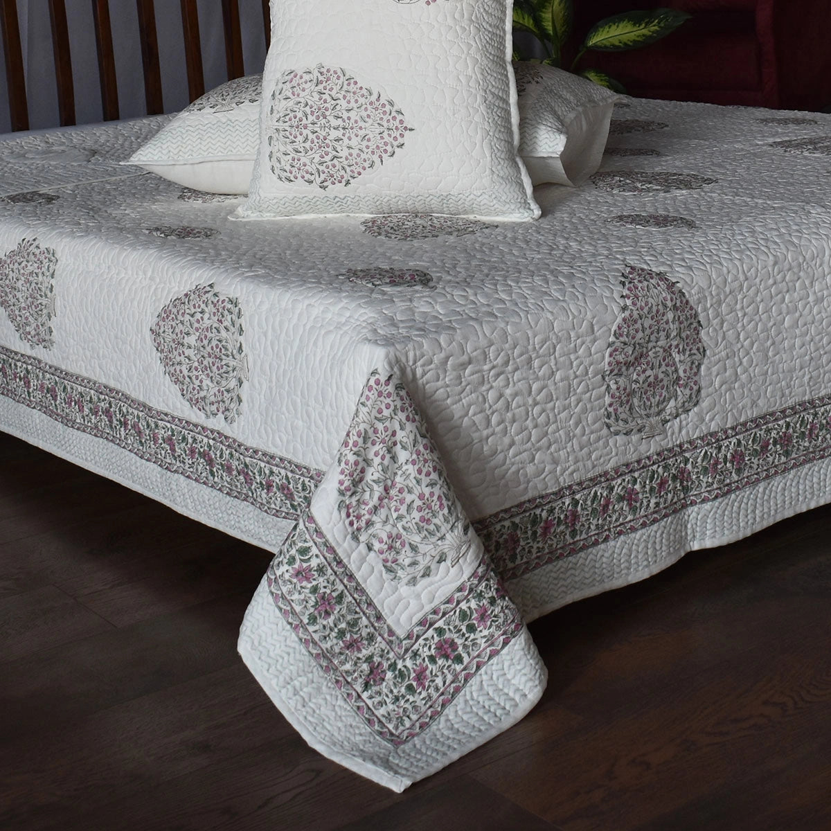 Cotton Quilted Bedspread Queen | 202424