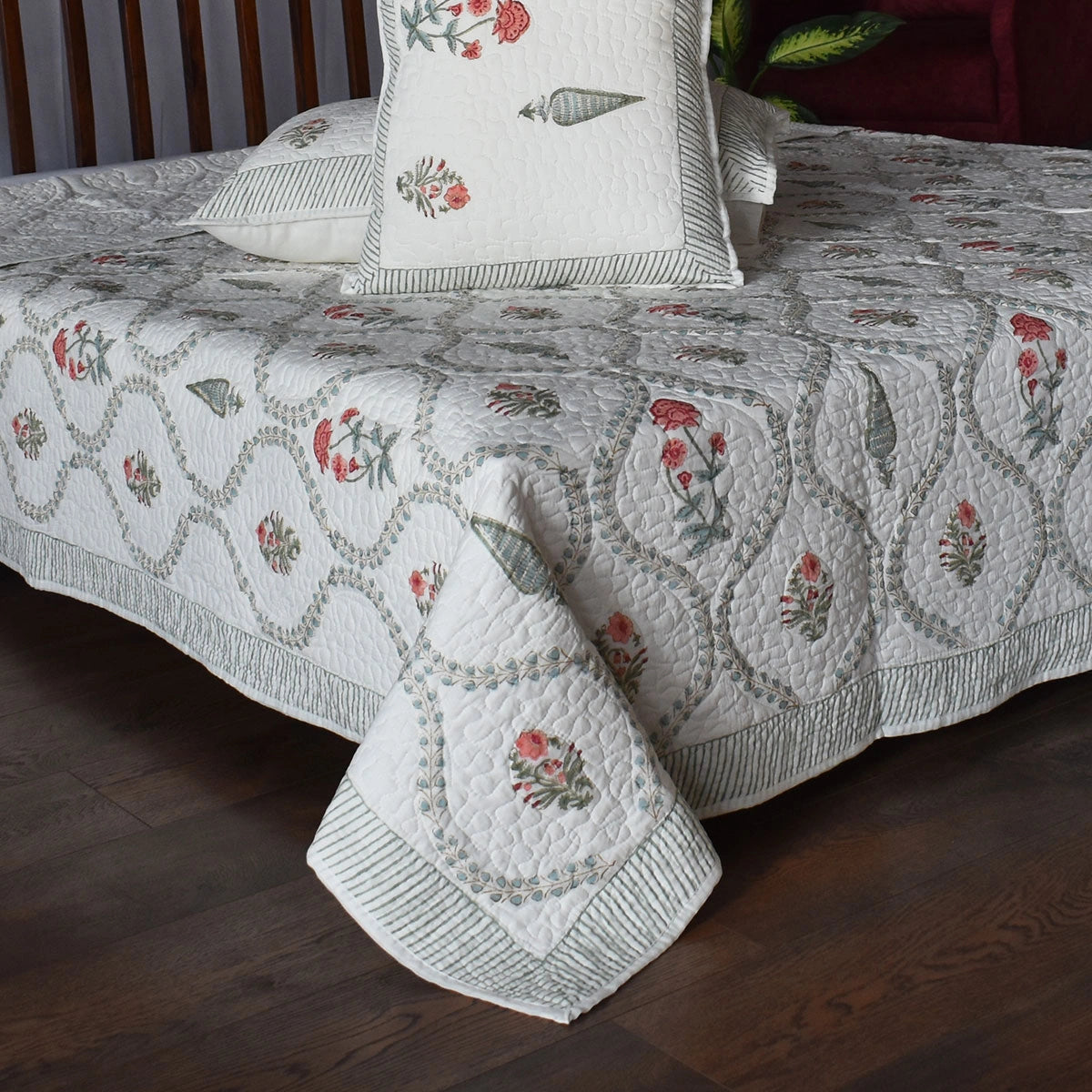 210 X 265 Cm Bedspread | 202425