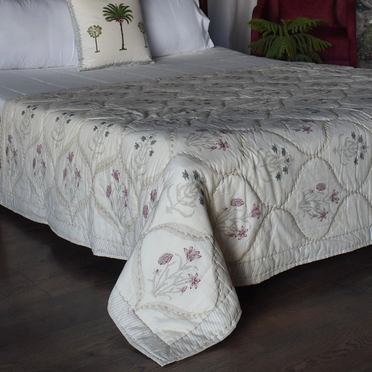 Lightweight summer quilt Size Single