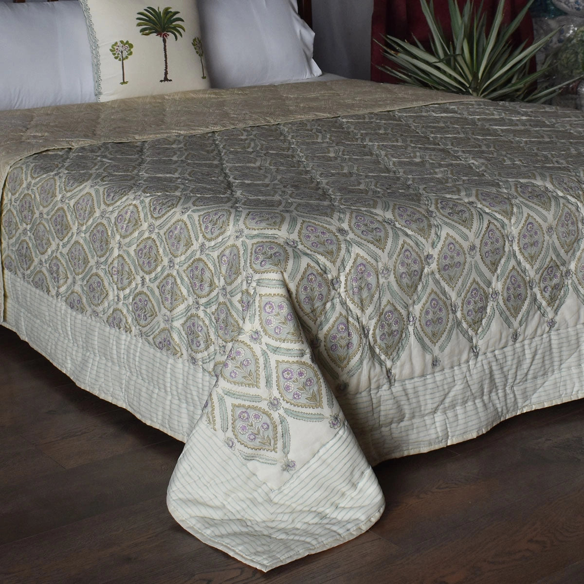 Eco-Friendly Natural Dyed Double Bedding