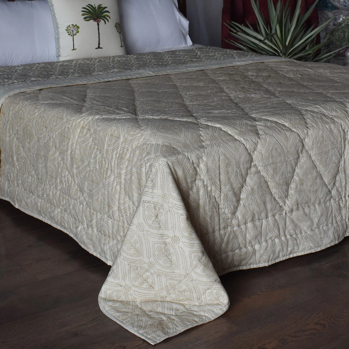Eco-Friendly Natural Dyed Double Bedding