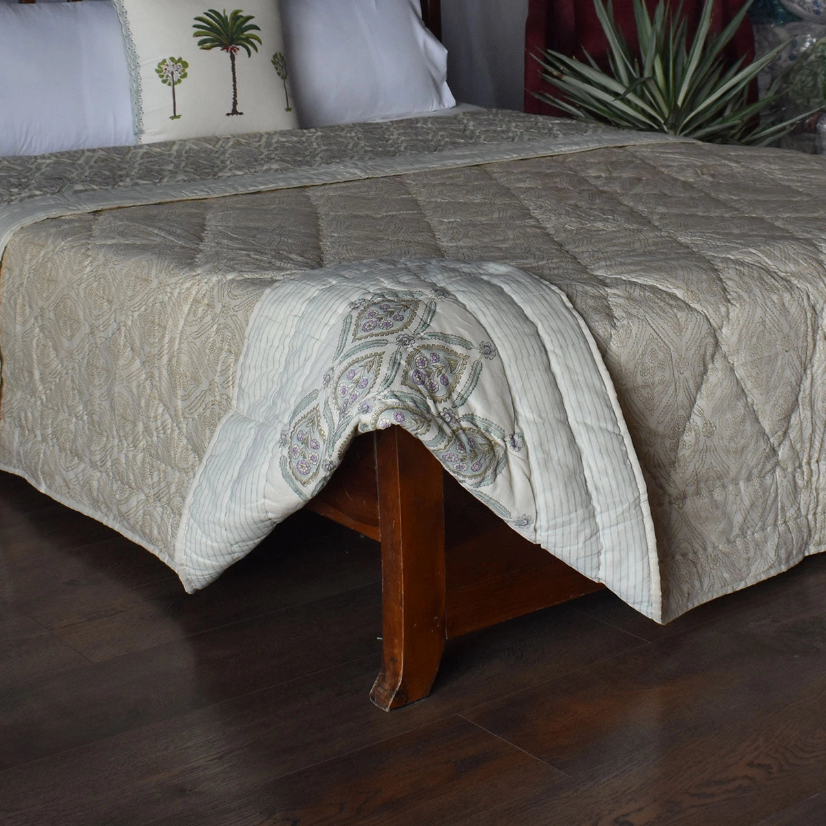 Eco-Friendly Natural Dyed Double Bedding