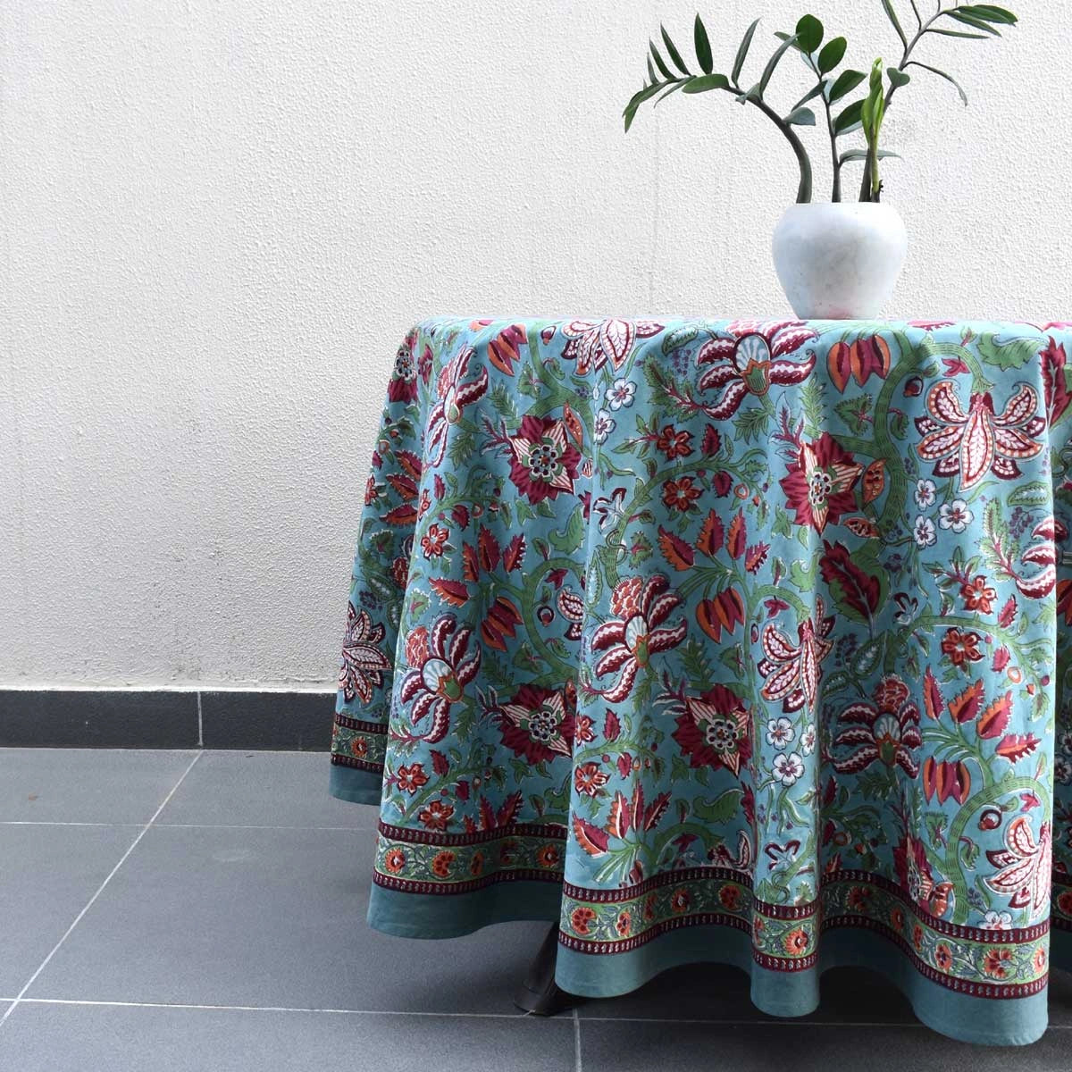 6 Seater Round Tablecloth Anarkali Green Gud