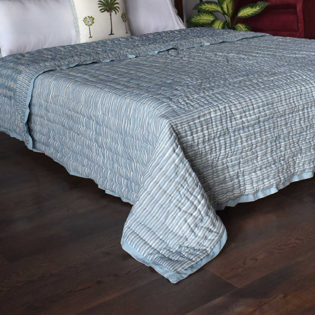 Jaipuri Razai Medium Artichoke Pearl Blue 251210