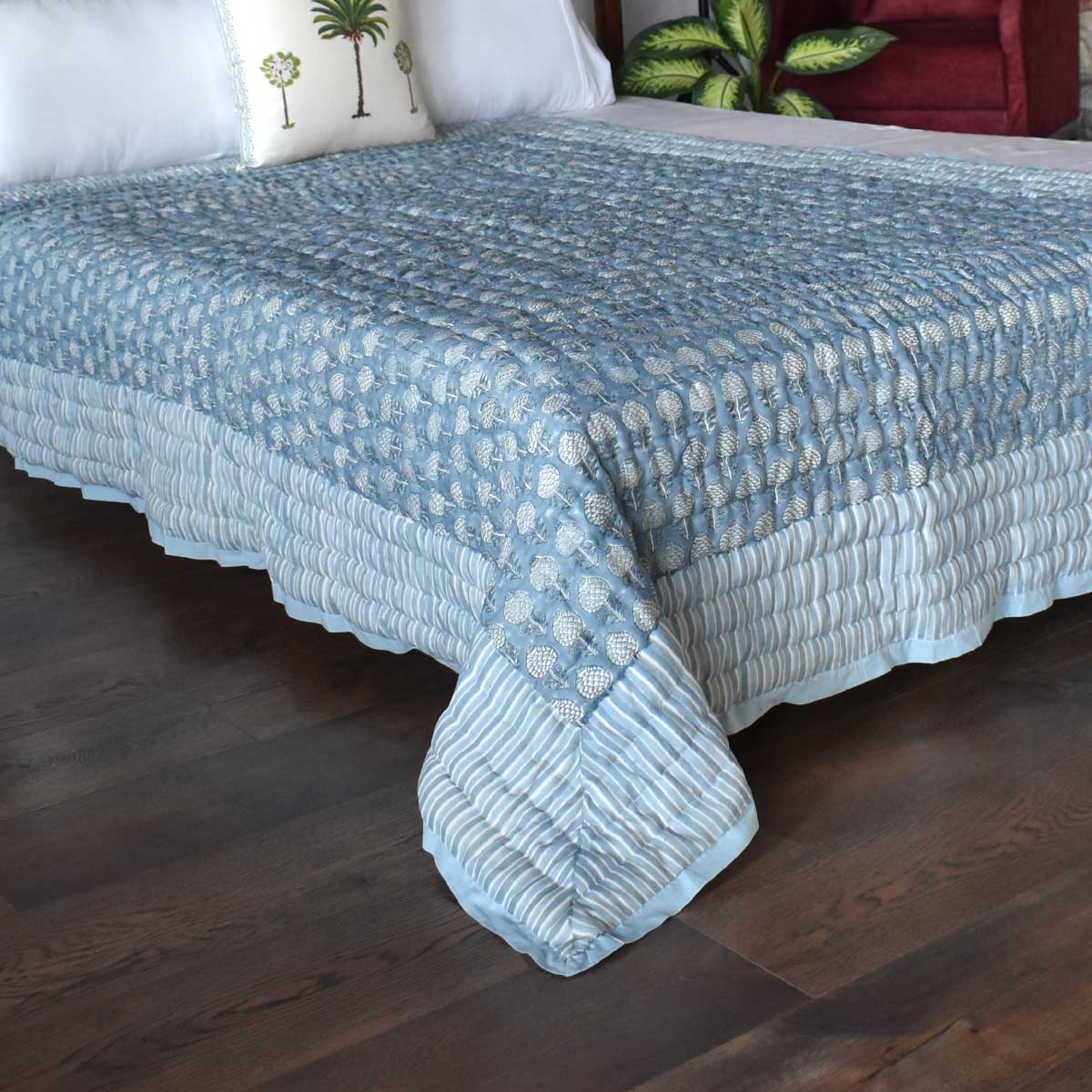 Lightweight summer quilt single | Artichoke Pearl Blue 251210