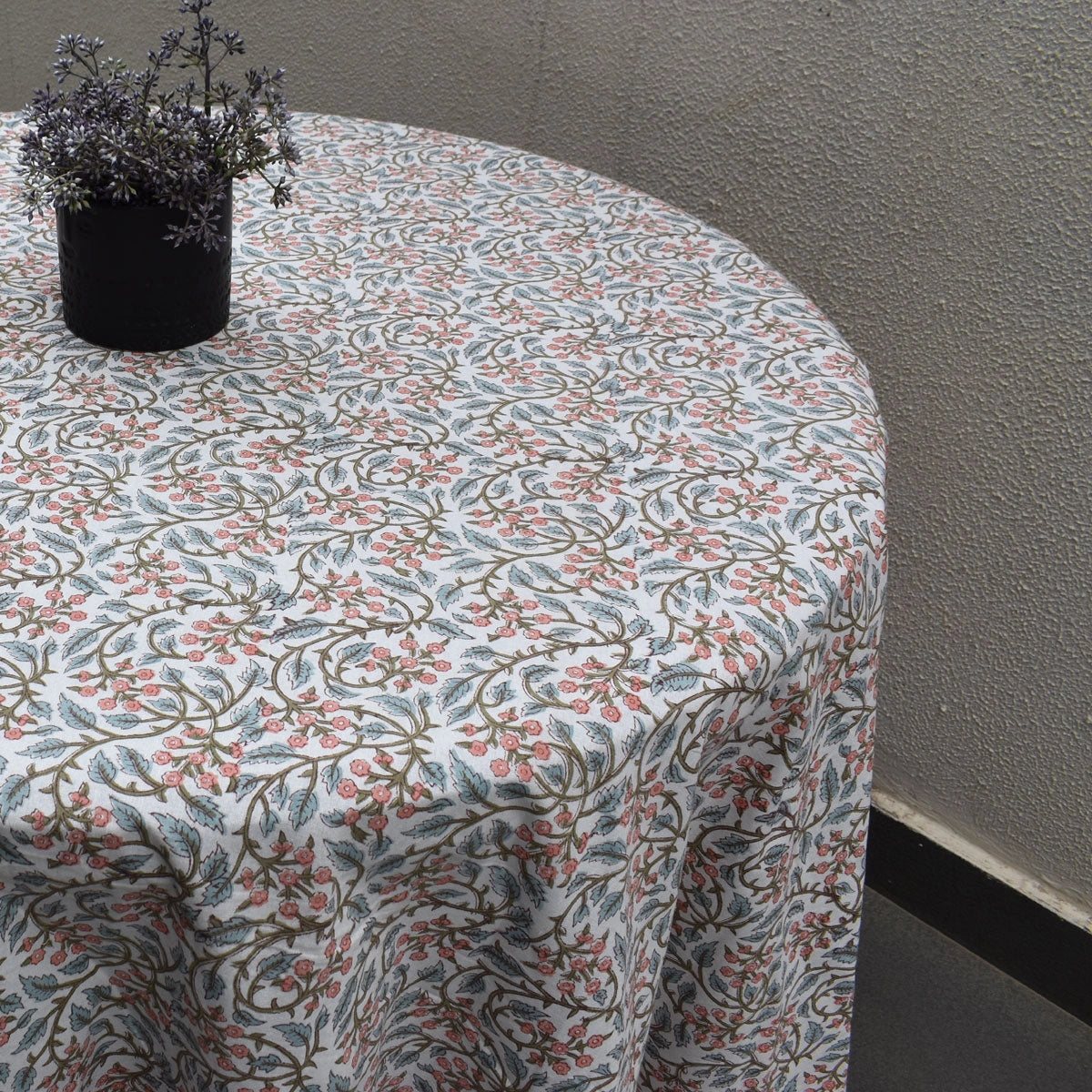 Floral Print Round Tablecloth Berry Pink