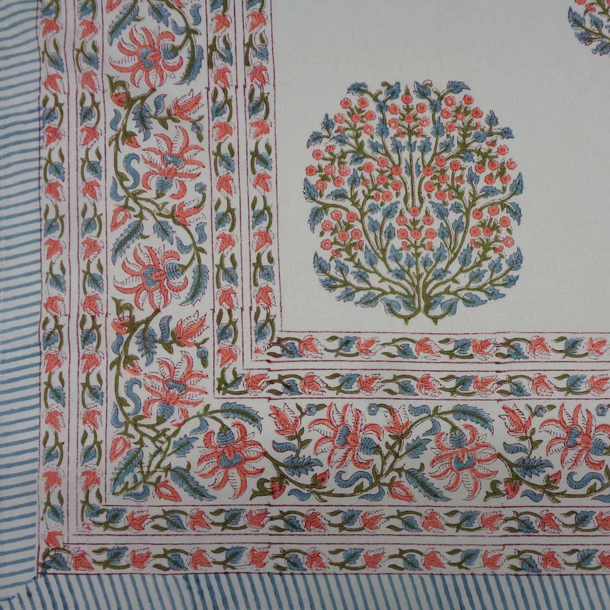 JAIPURI RAZAI Table Linen | Berry Pink Boota 106129