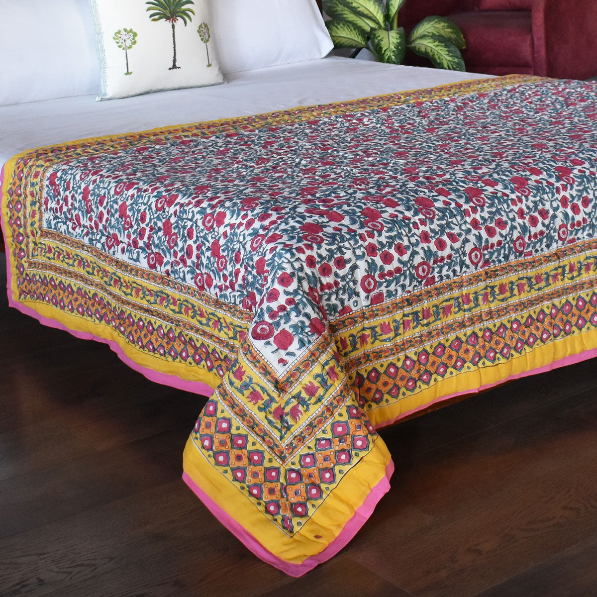 Soft Cotton Quilt For Hot Sleepers Single Size Quilt | Bhare Pile Phool 102376