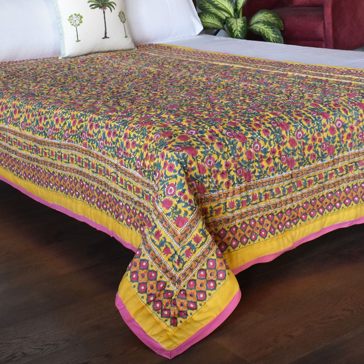 Soft Cotton Quilt For Hot Sleepers Single Size Quilt | Bhare Pile Phool 102376