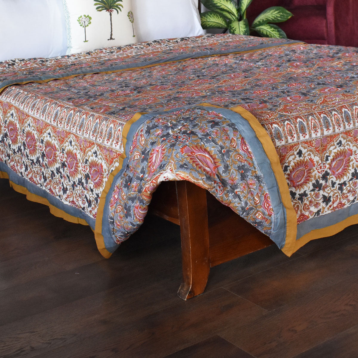 •	Soft MulMul Cotton Quilt | Bird Of Paradise Gud 204347