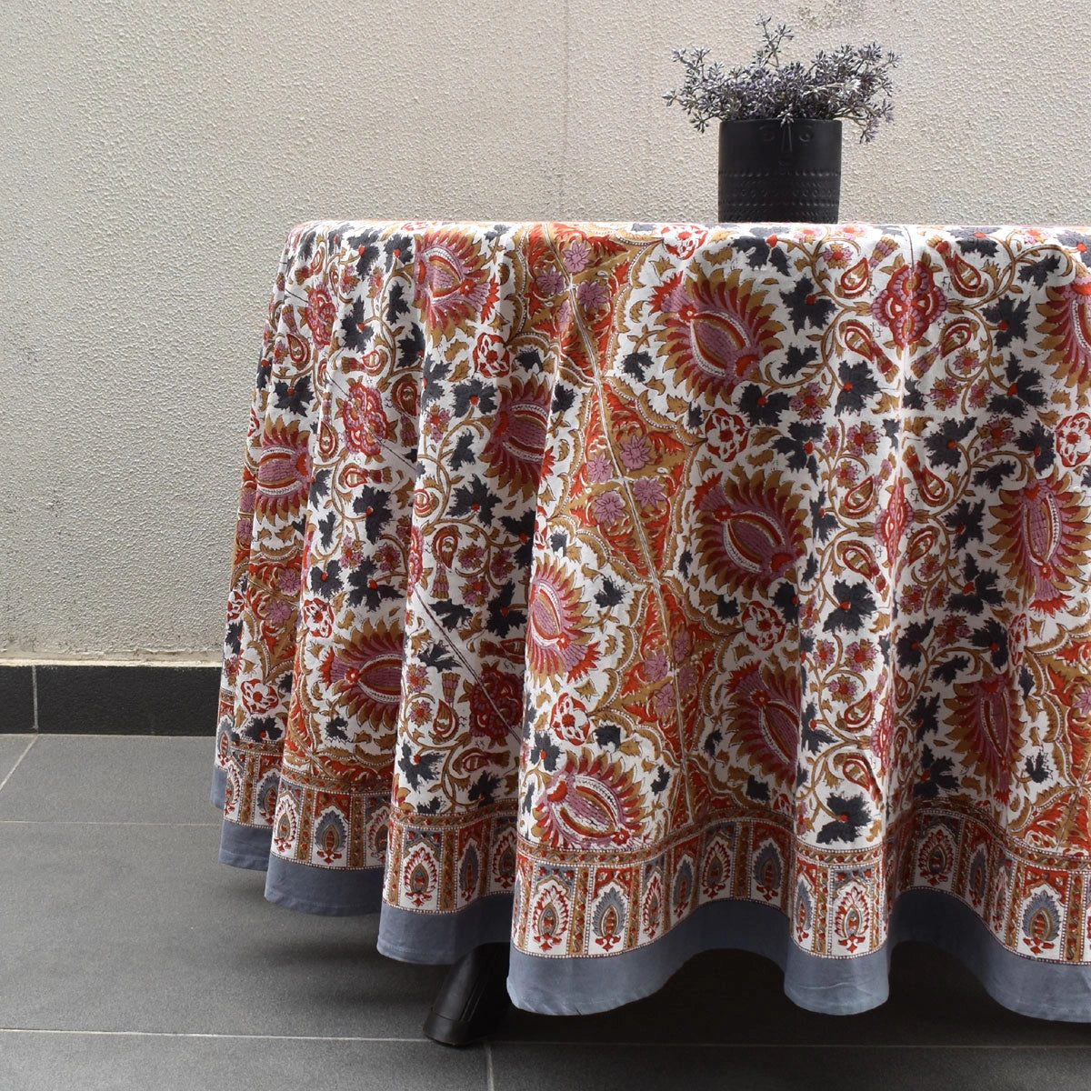 Decorative Round Table Linen Bird Of Paradise Open