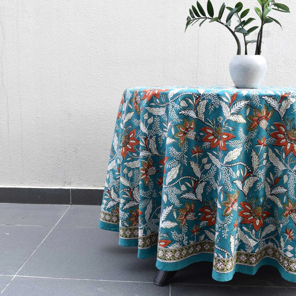Traditional Indian Round Table Linen Bossanova Green Gud