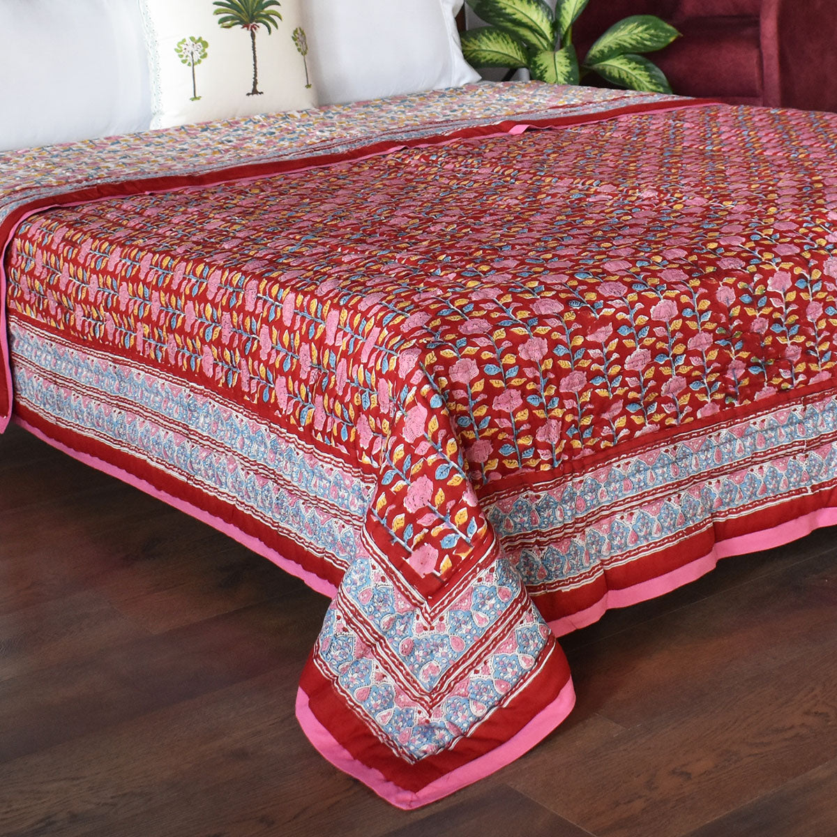 Natural Dye Queen Size Quilt | Climbing Flower Red 500928