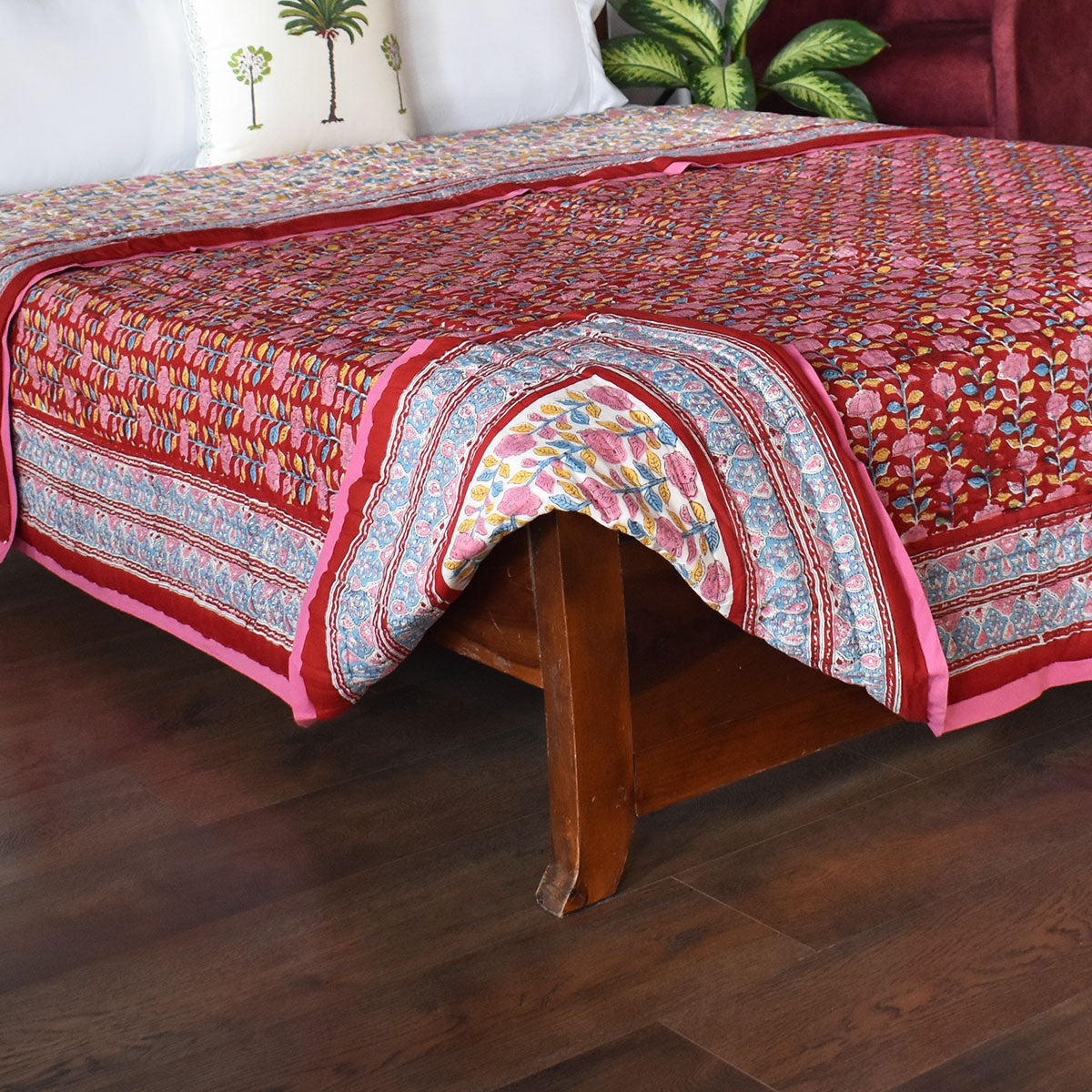 Natural Dye Queen Size Quilt | Climbing Flower Red 500928