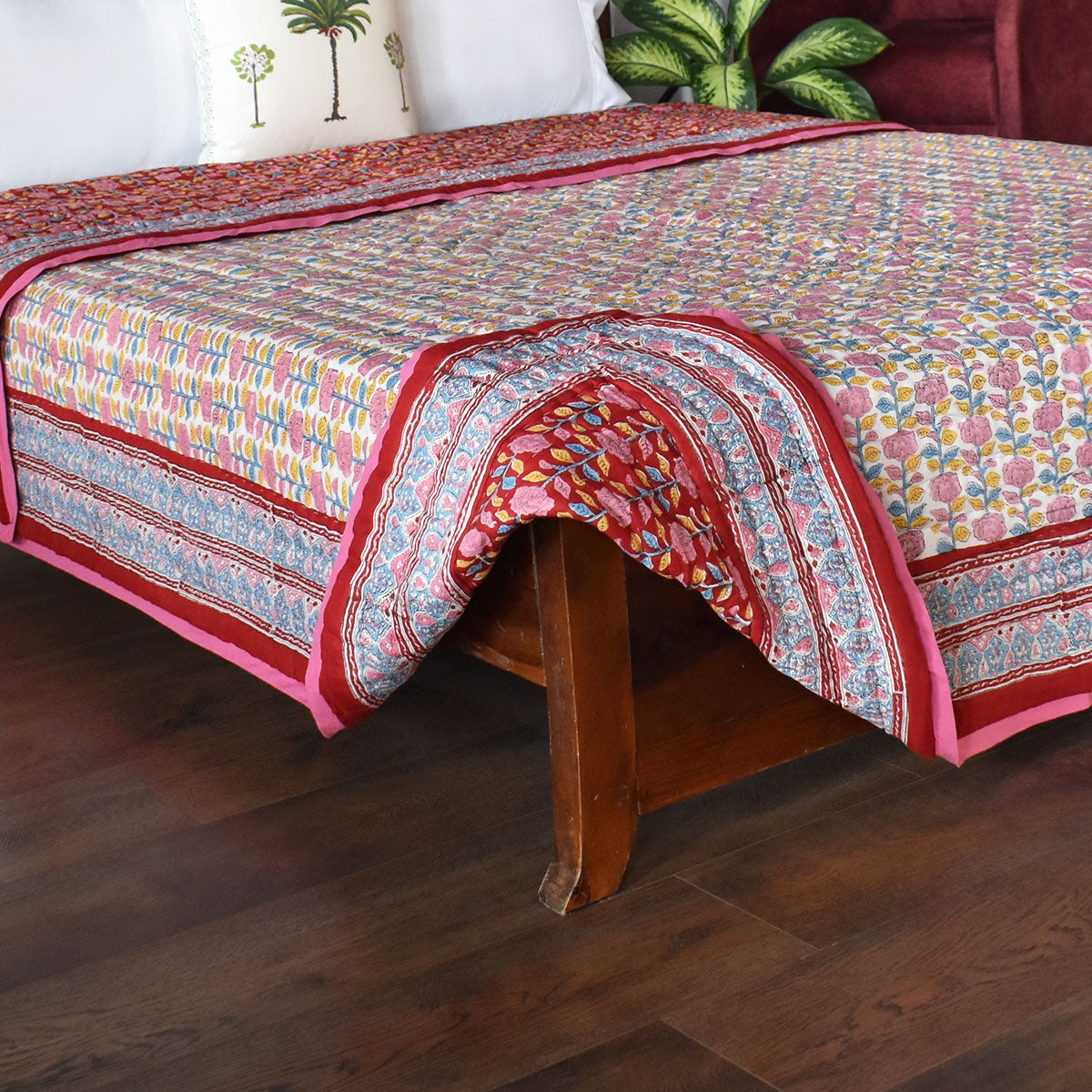 Natural Dye Queen Size Quilt | Climbing Flower Red 500928