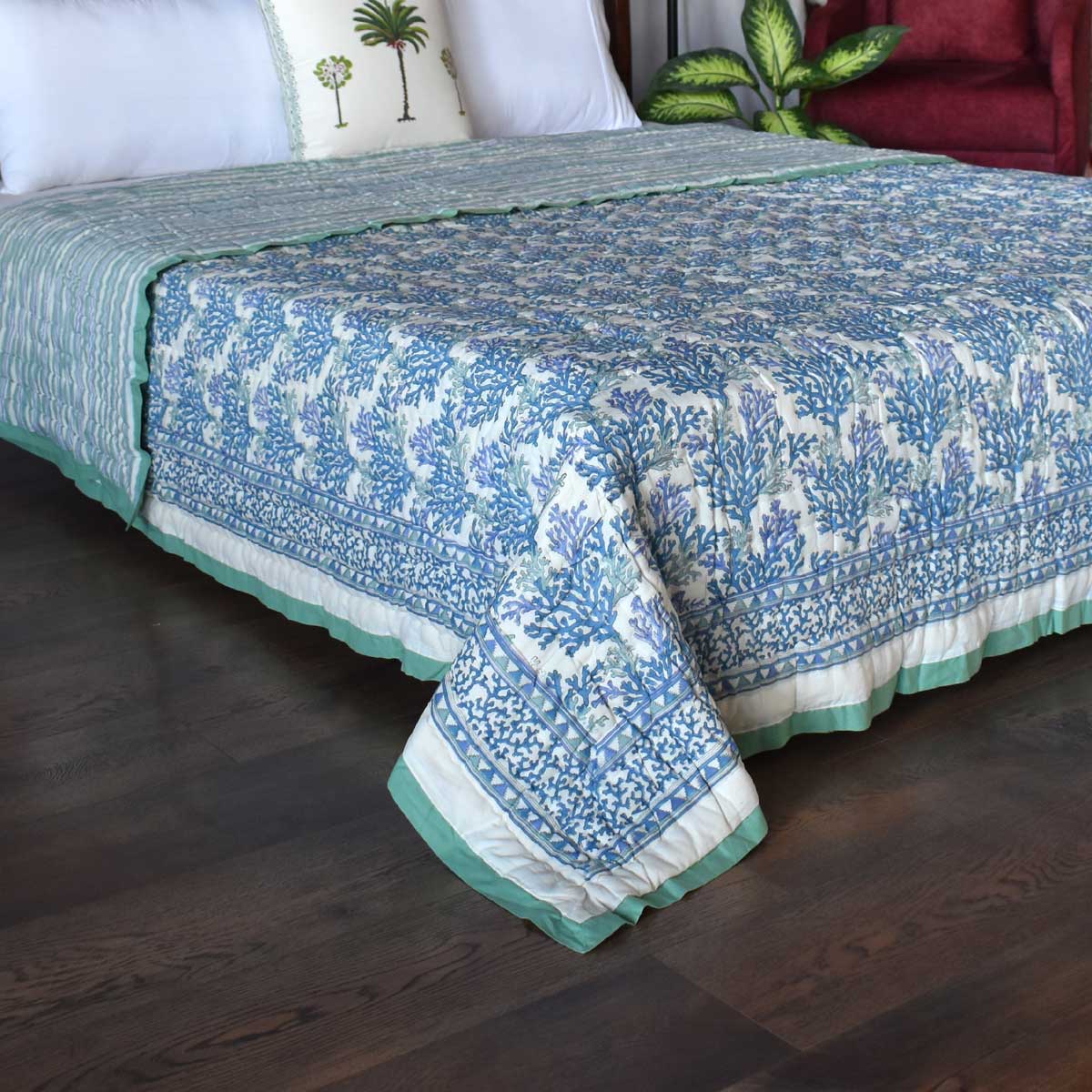 •	Reversible Cotton Quilt King Size | Coral Multi Blue 502087