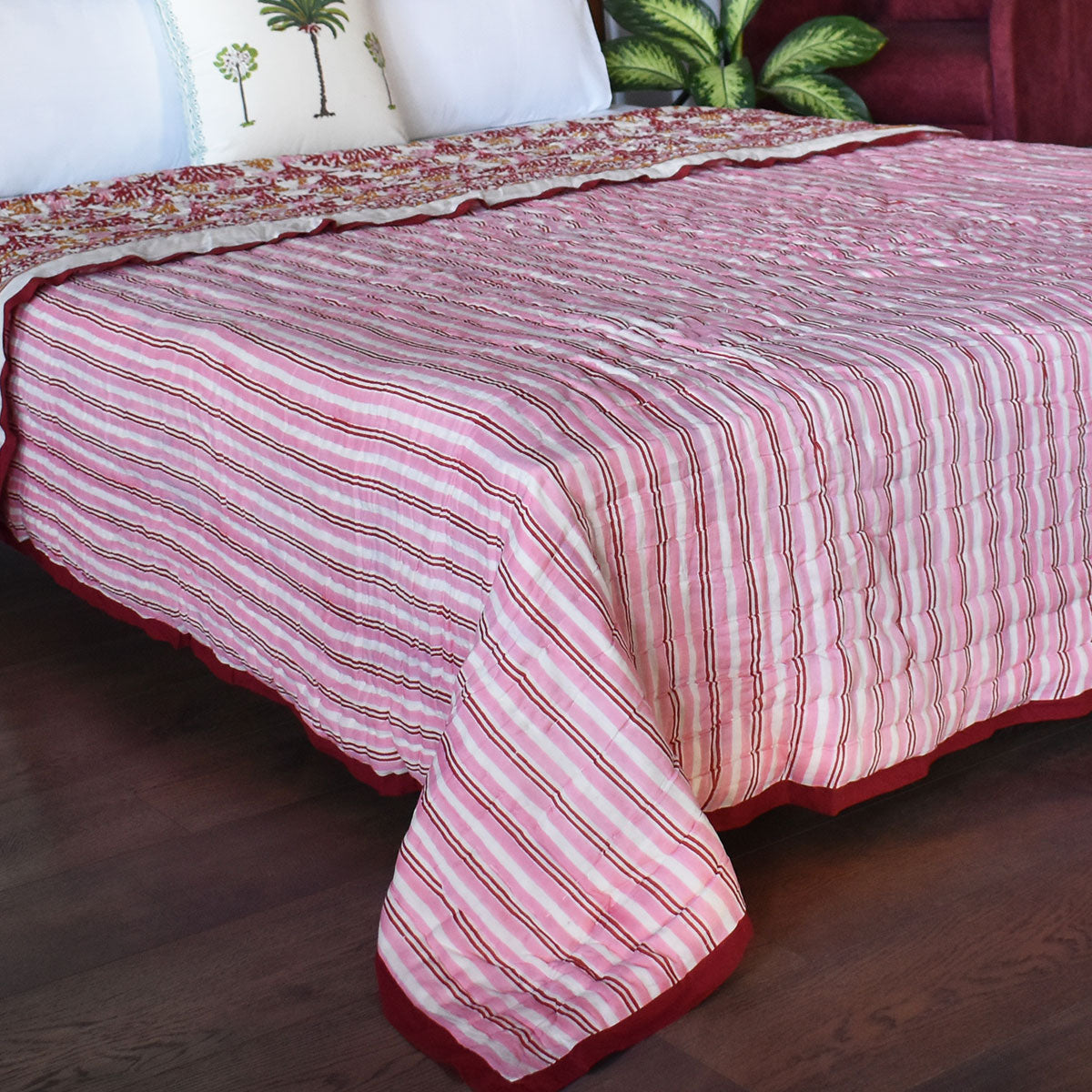 •	Natural Dyes Bedding Quilt King Size | Coral Multi Red 701927