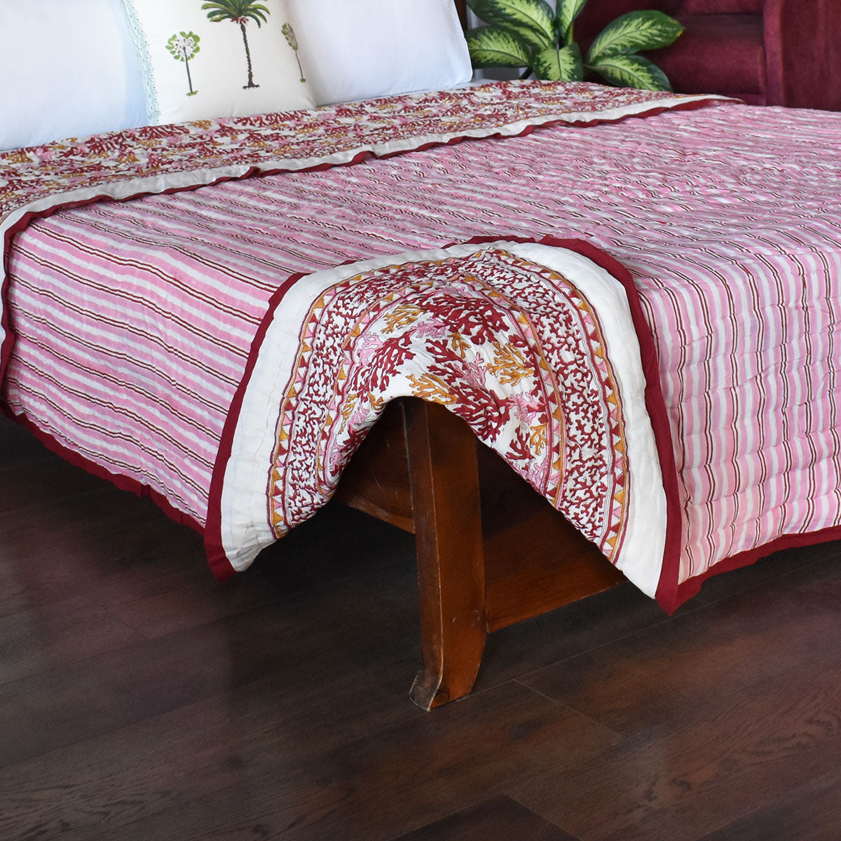 •	Natural Dyes Bedding Quilt King Size | Coral Multi Red 701927