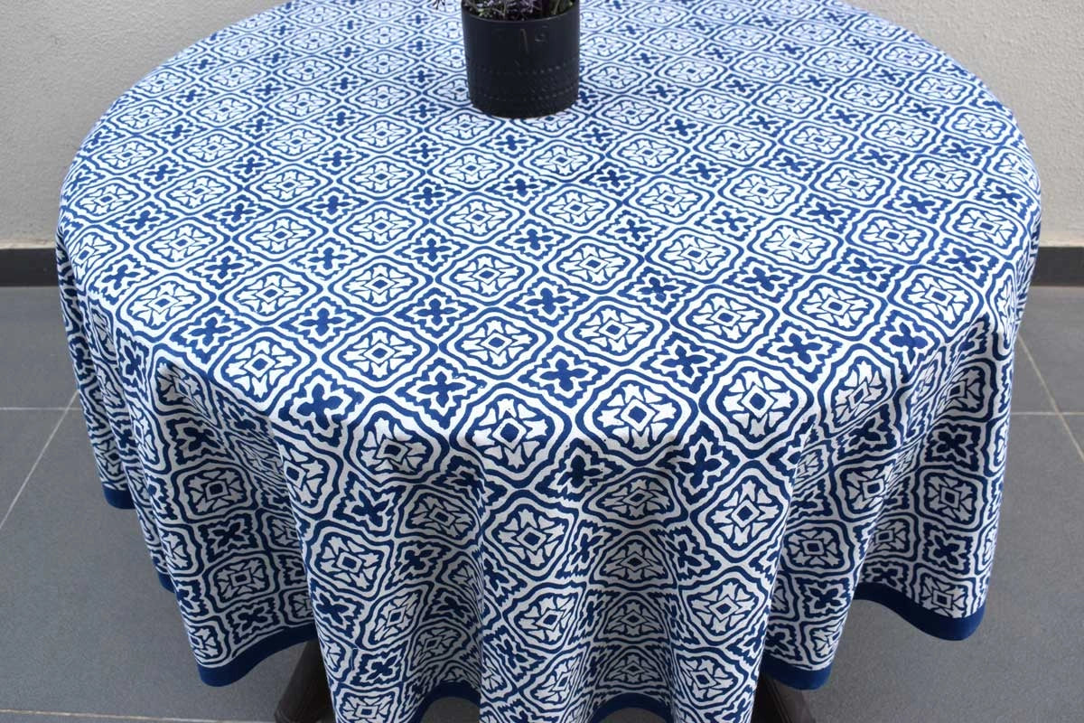 Family Round Table Cover Cross Flower Blue