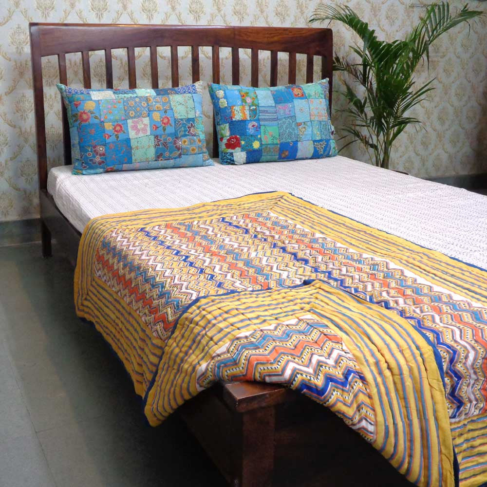 Breathable Cotton Quilt For Baby | Designer Chevron 104406