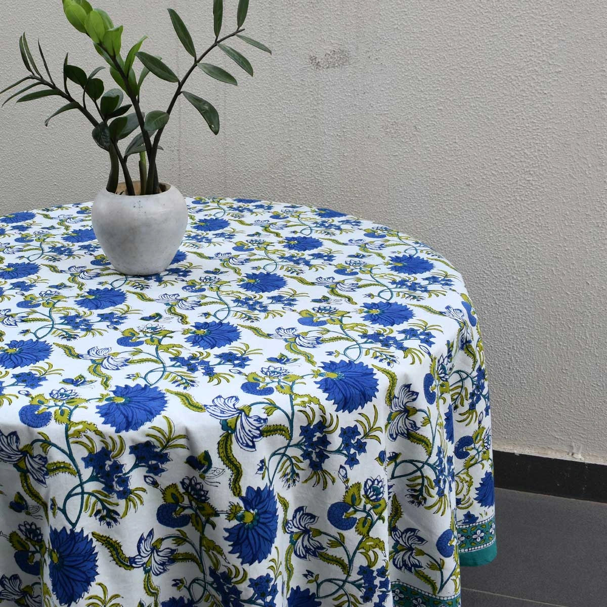 Banquet Round Tablecloth Flower Blossom Sea Green Open
