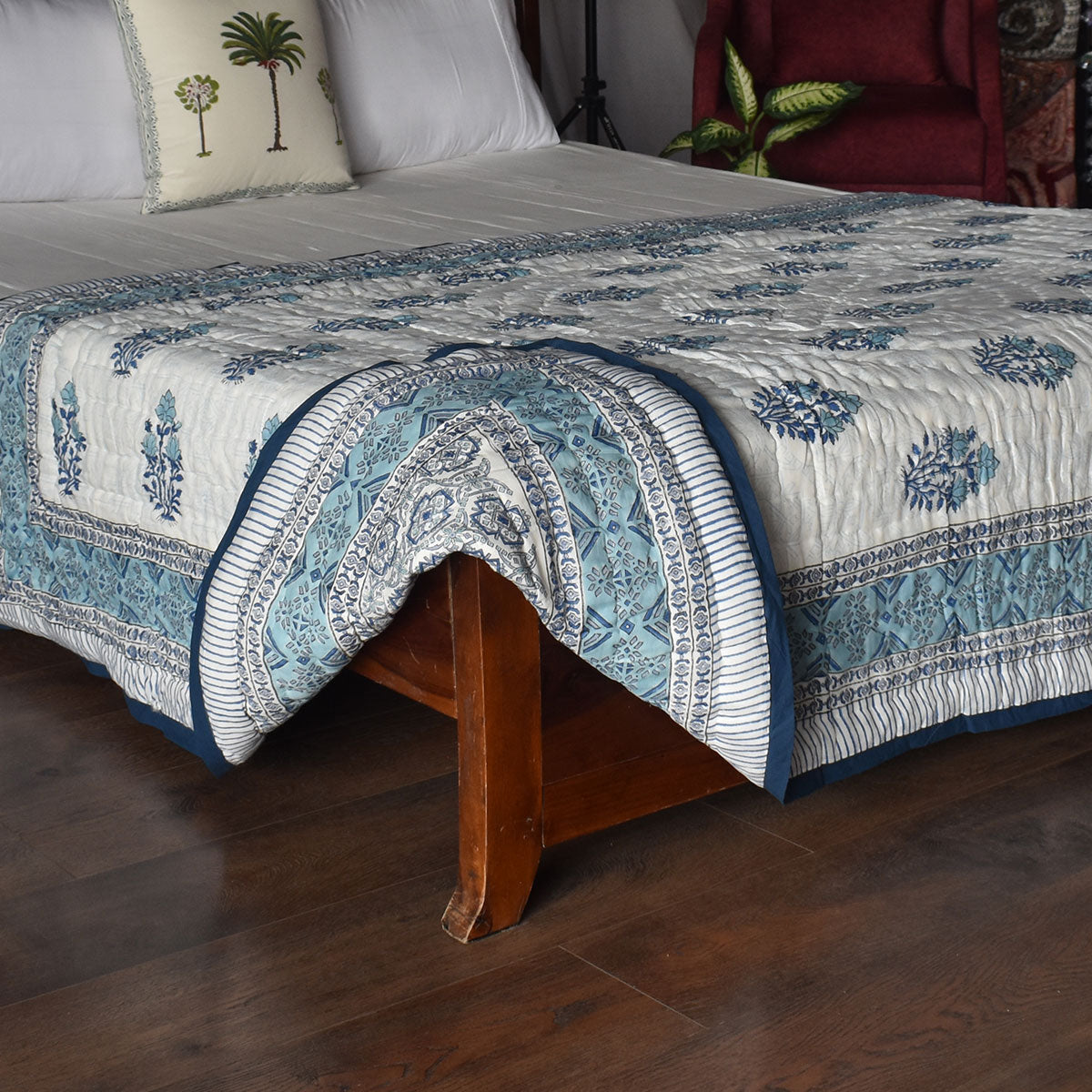 Jaipuri Razai Single Bed | Geo Cross Blue 906779