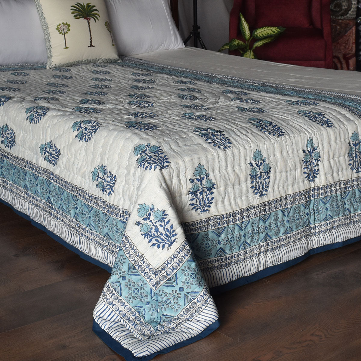 Jaipuri Razai Single Bed | Geo Cross Blue 906779