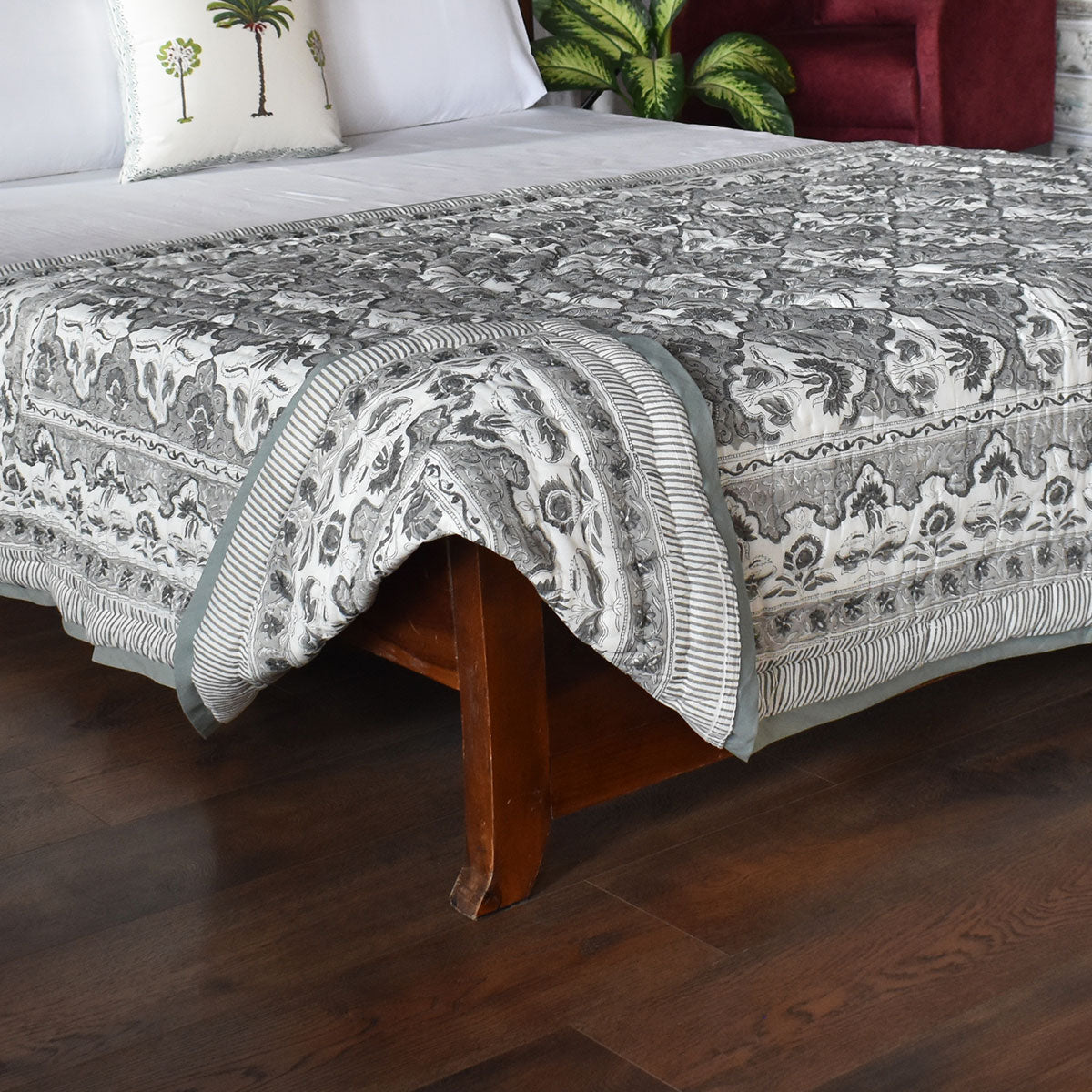 Hand Block Print Quilt Single | Grey Boota Patti 501068