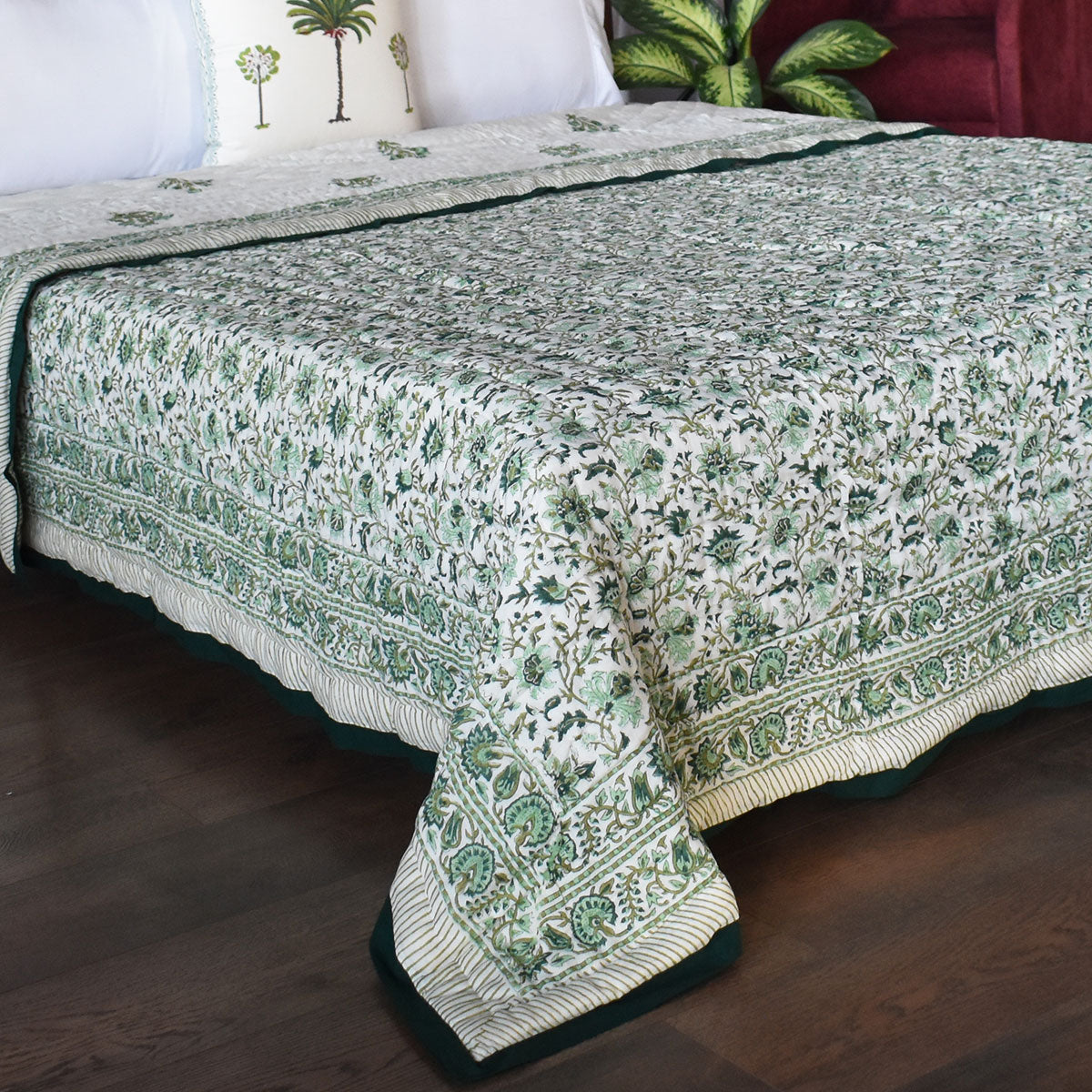 Double Bed Hand Block Printed Cotton Quilt | Hari Bagia Jaal 605170