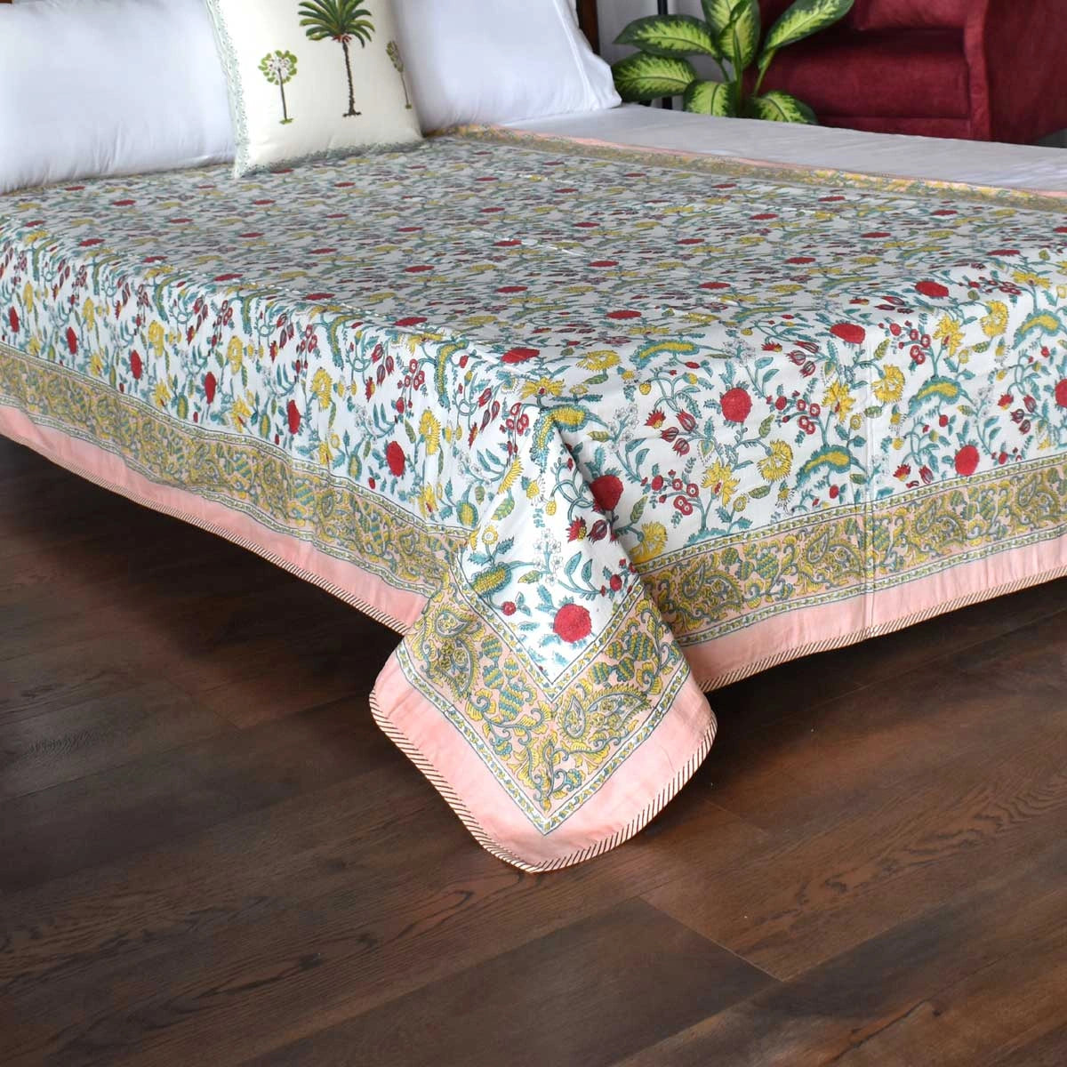 Jaipuri Hand Block Printed  Dohar | Jungle Flower Peach 501074