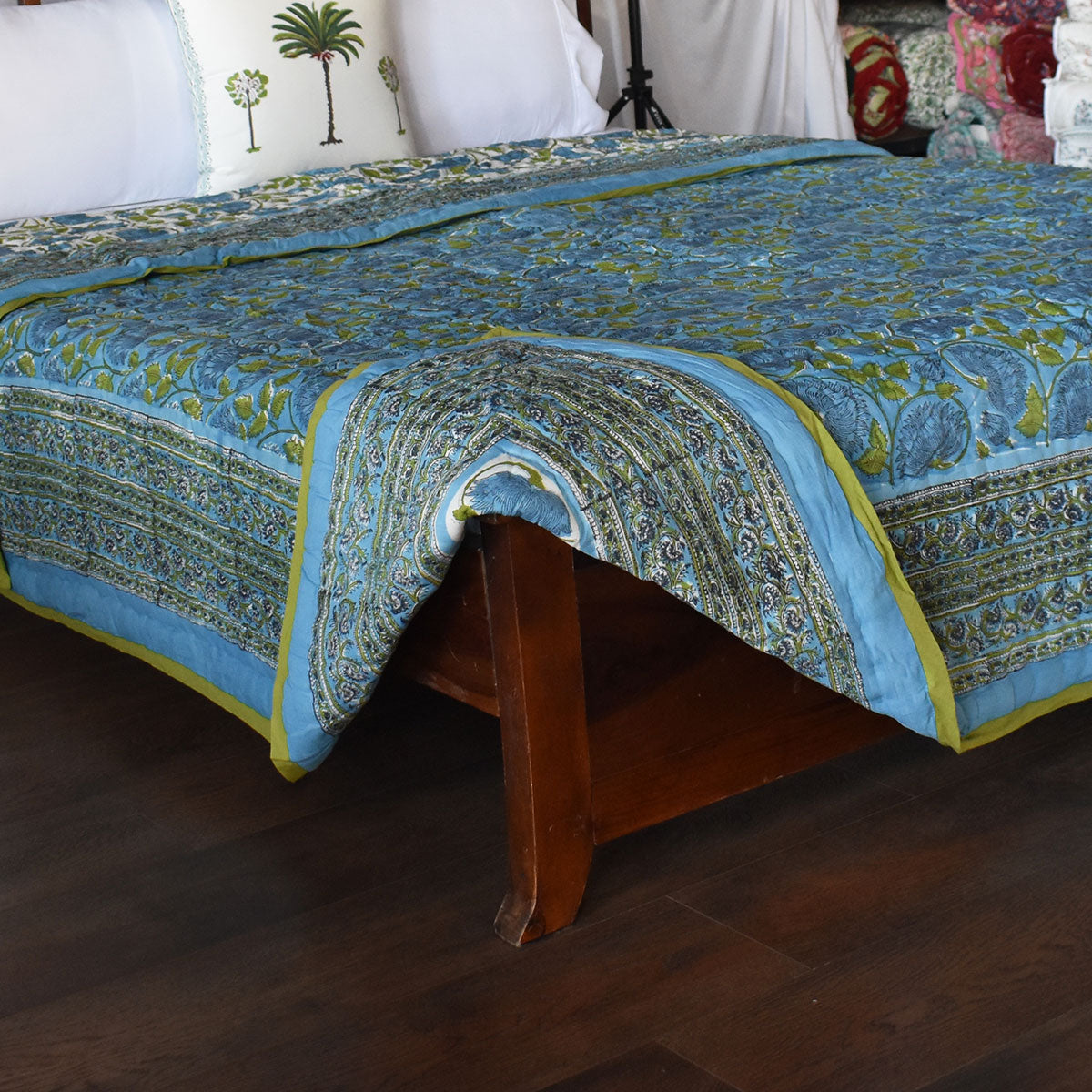 Jaipuri Razai With Natural Dyes Double | Kamal Aqua 205309