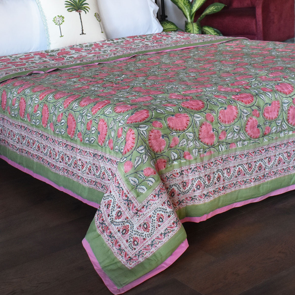 Queen Size Soft Cotton Quilt Handmade | Kamal Gulabi 00568