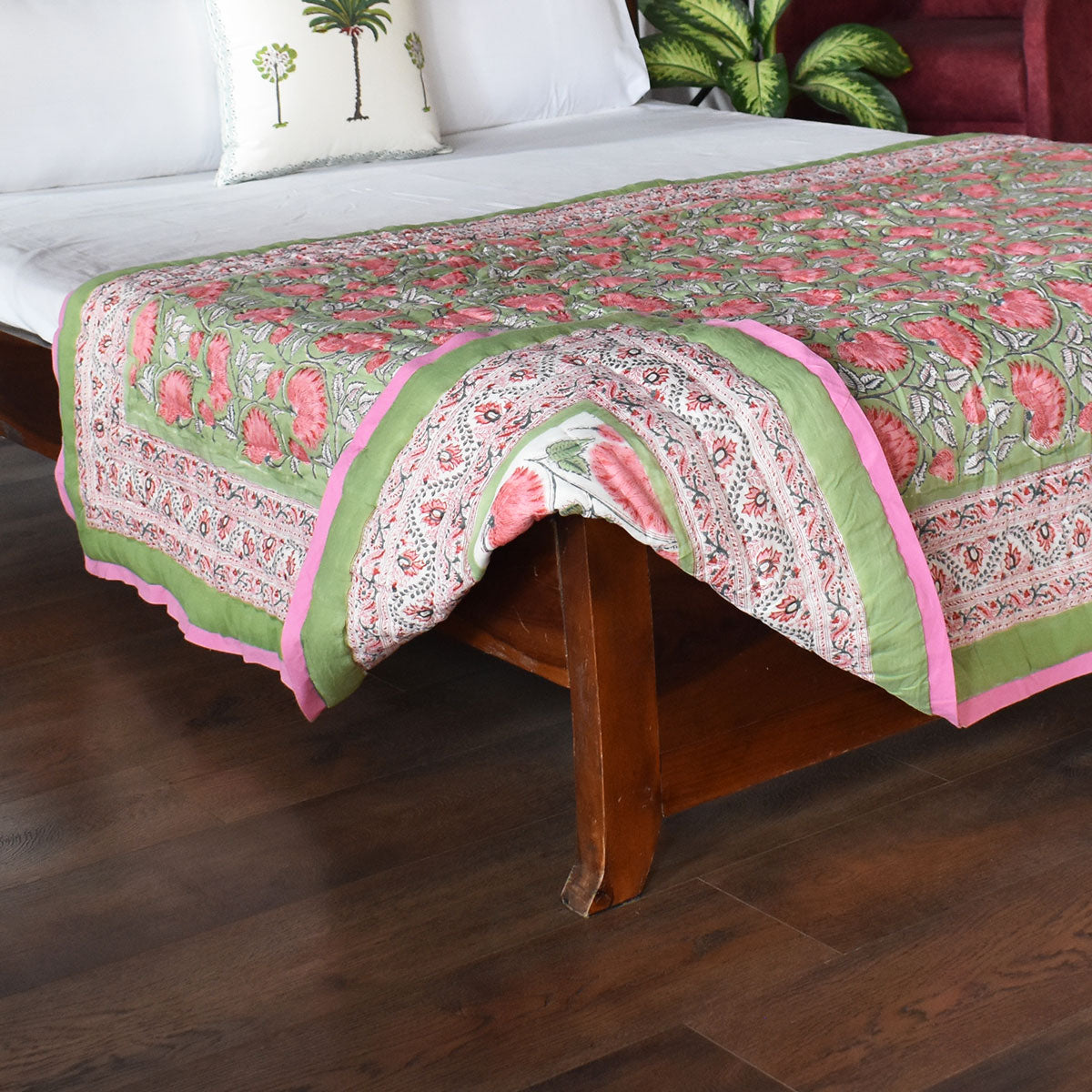 Soft Mulmul Cotton Throw | Kamal Gulabi 101968