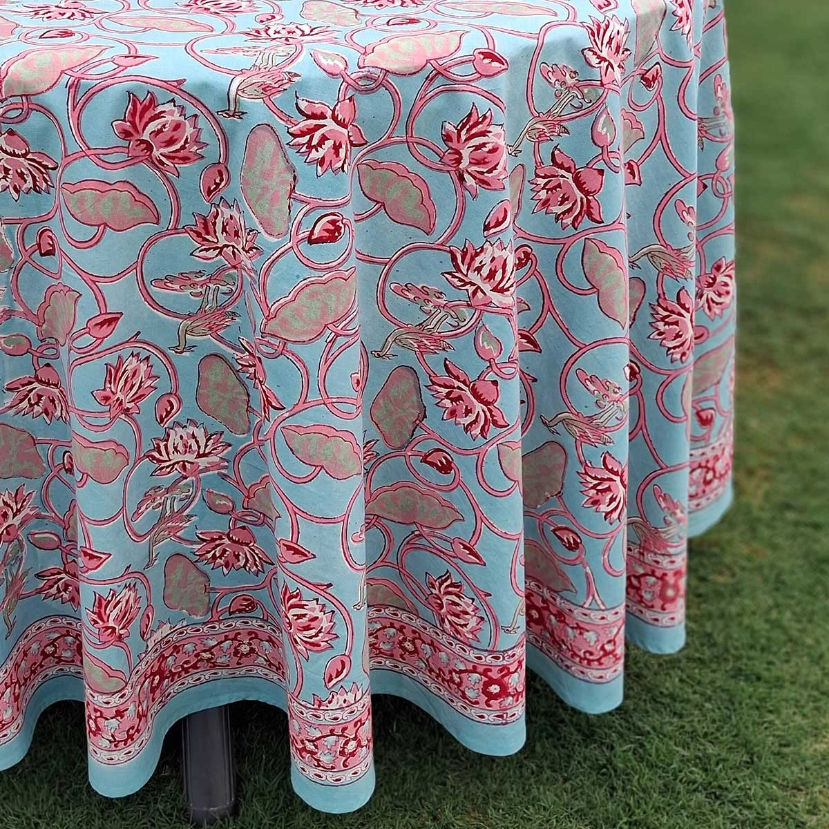 Housewarming Round Tablecloth Gift Lotus Lake Jade
