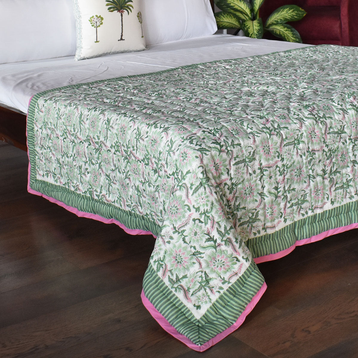 Lightweight Summer Quilt Single | Madhubala Green 202526