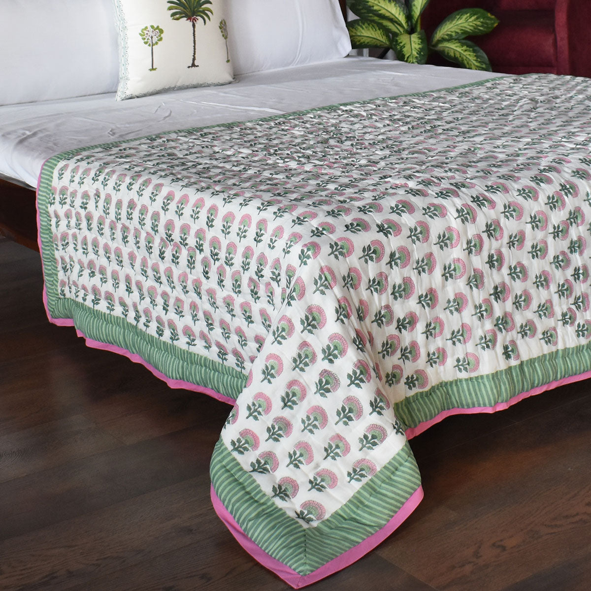 Lightweight Summer Quilt Single | Madhubala Green 202526
