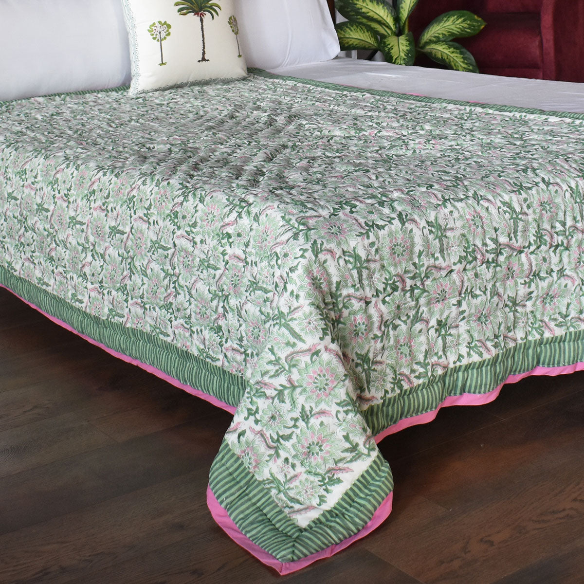 Lightweight Summer Quilt Single | Madhubala Green 202526