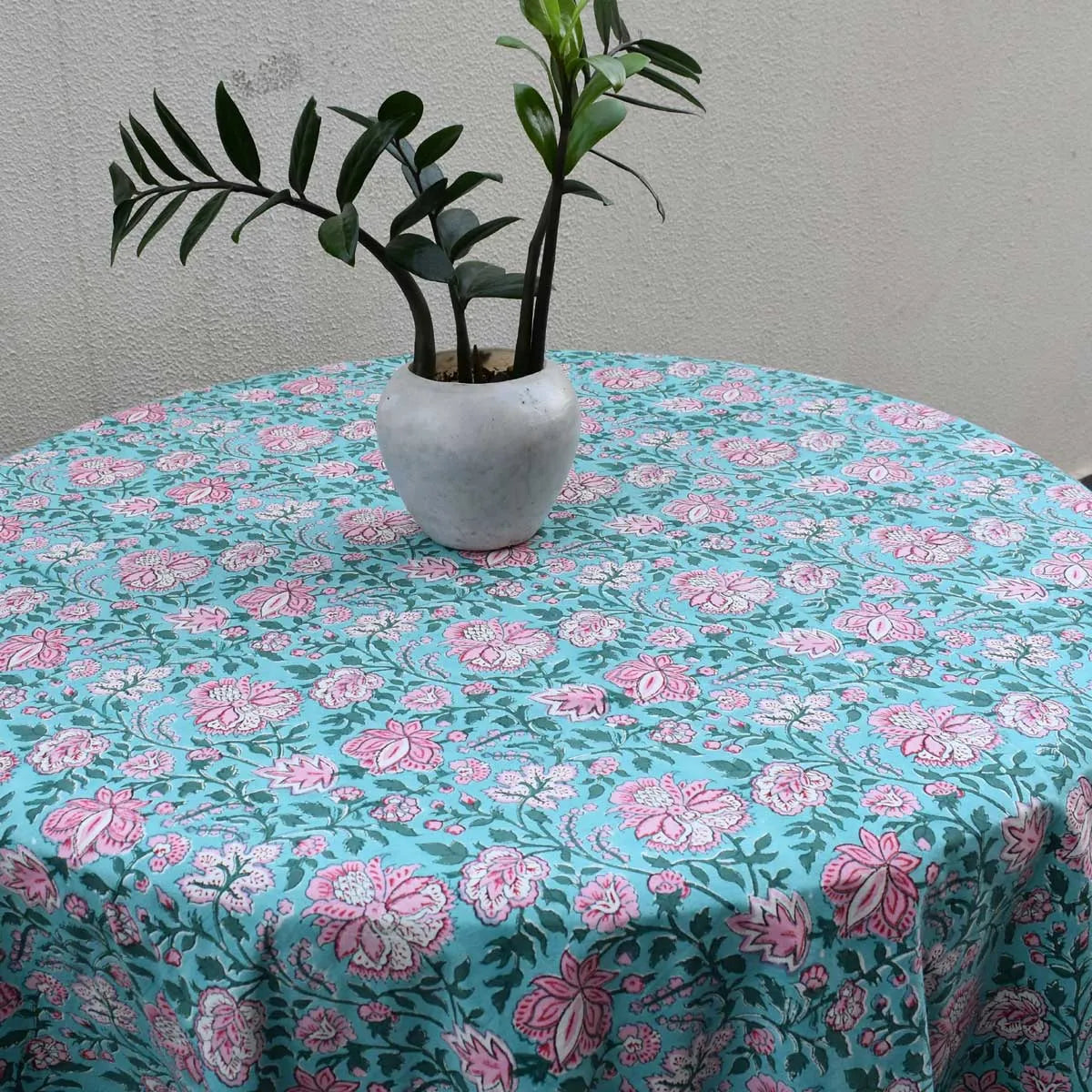 275 Cm Round Table Cover For Celebrations Mohini Green Gud
