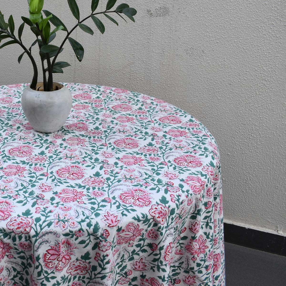 Wedding Reception Tablecloth Mohini Green Open