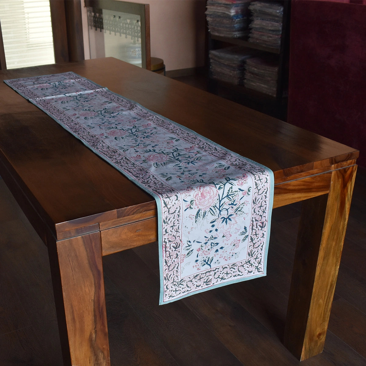 Celebration Table Decor Naya Gulab Open