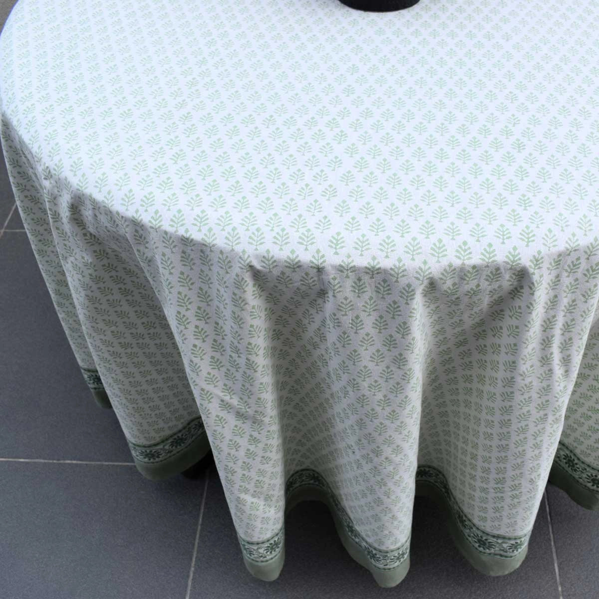 Wedding Reception Round Table Linen | Neem Hunter Green 702304