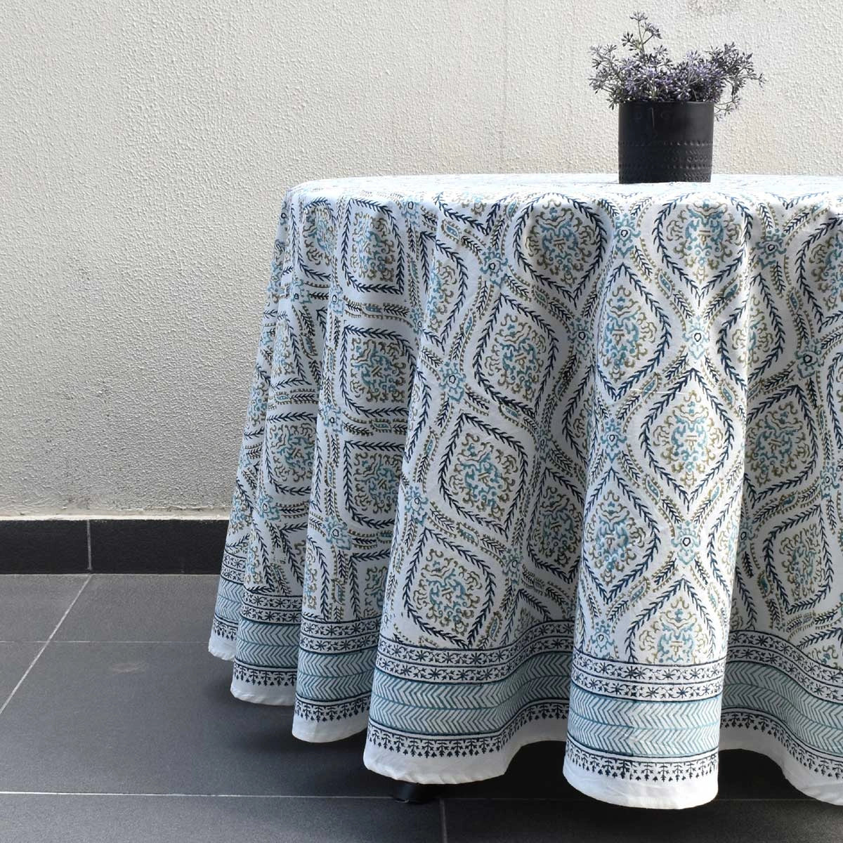 Round Table Linen Size Ogee Cerulean Blue