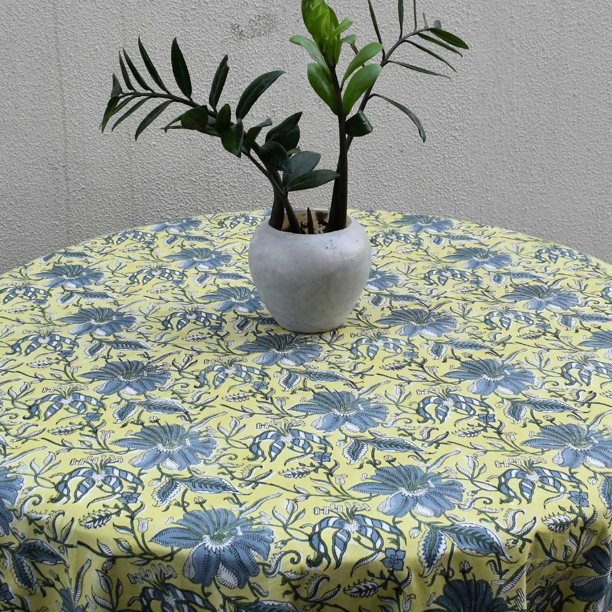 Generous Round Tablecloth For Medium Tables Olive Flower Gud