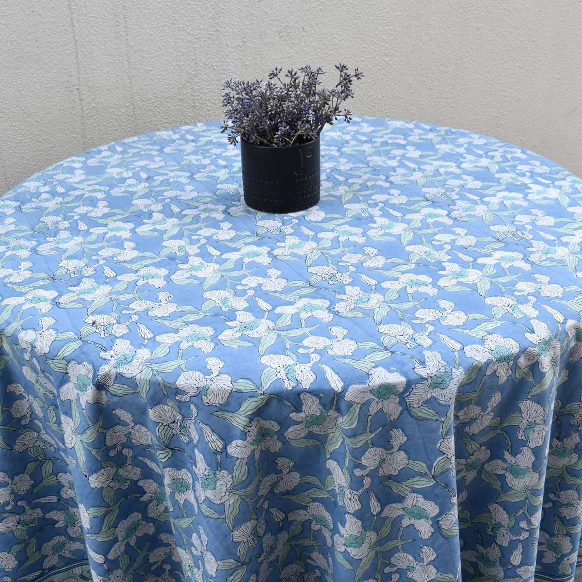 Bistro Table Linen Round Orchid Aqua